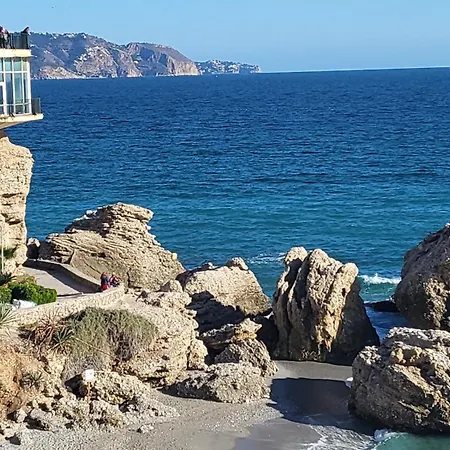 Romantic White -private Pool Нерха