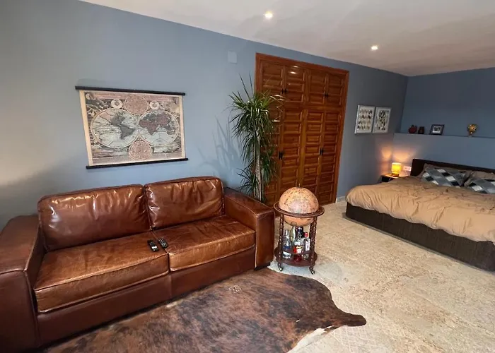 Romantic White -private Pool * Нерха