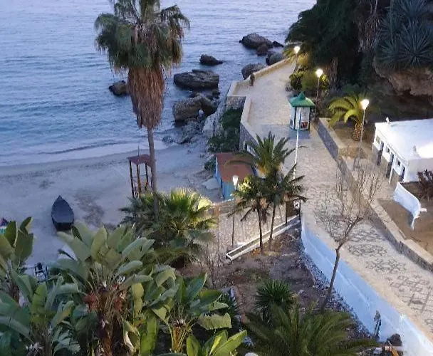 Romantic White -private Pool Вилла