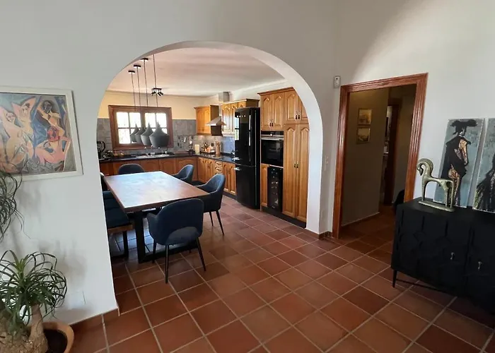 Romantic White -private Pool *