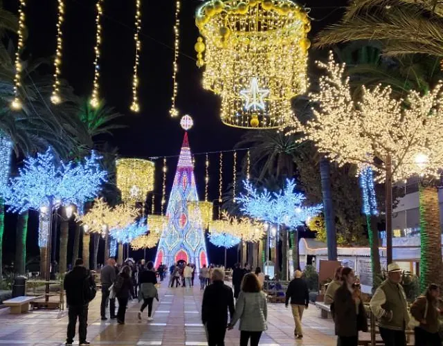 Romantic White -private Pool Villa Nerja