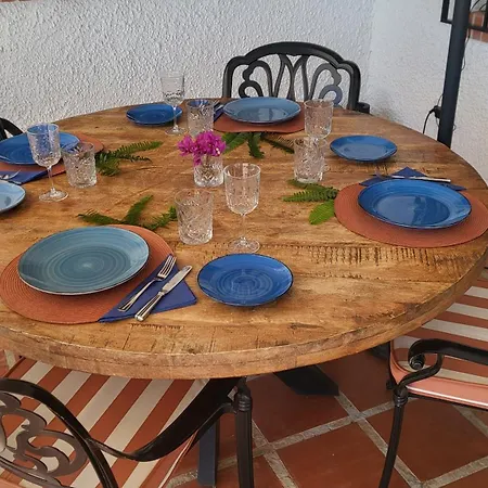 Romantic White -private Pool