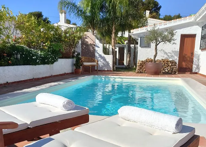 Romantic White -private Pool Nerja