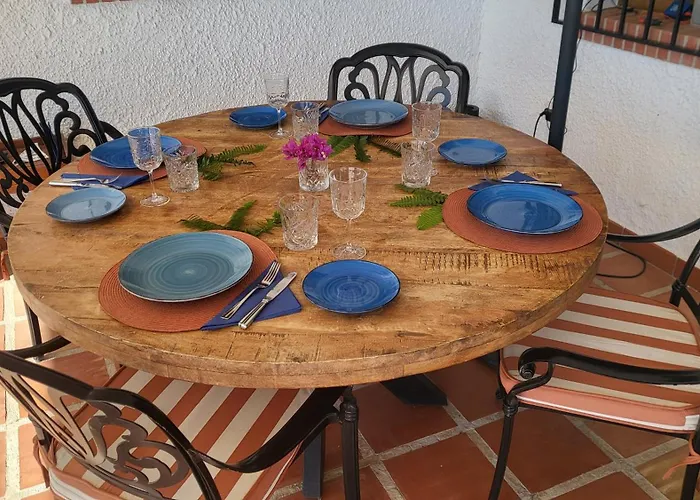 Romantic White -private Pool