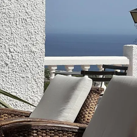 Villa Romantic White Villa -Heated Pool Nerja